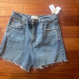 Abercrombie Jean shorts new with tags size 26